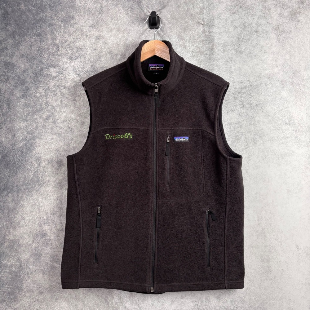 Patagonia Men's Classic Synchilla Fleece Vest in Black with Logo Size Medium
